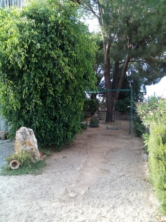 B&B Il Vigneto Capoterra Eksteriør bilde